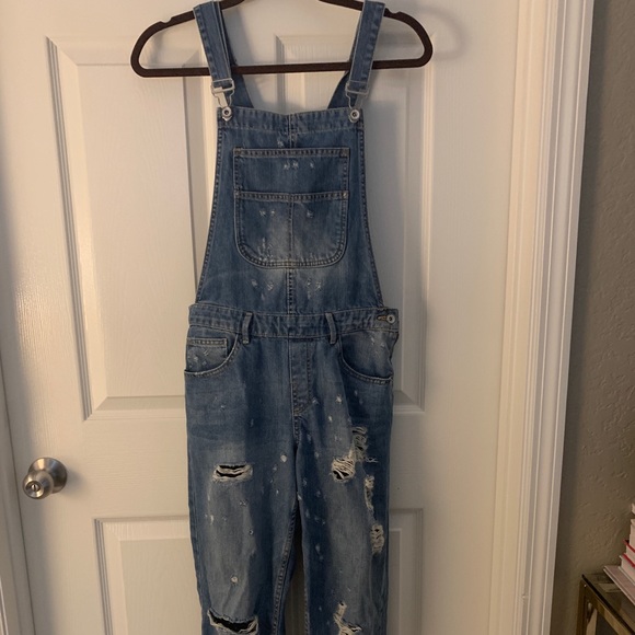 Distressed denim overalls - Picture 1 of 2
